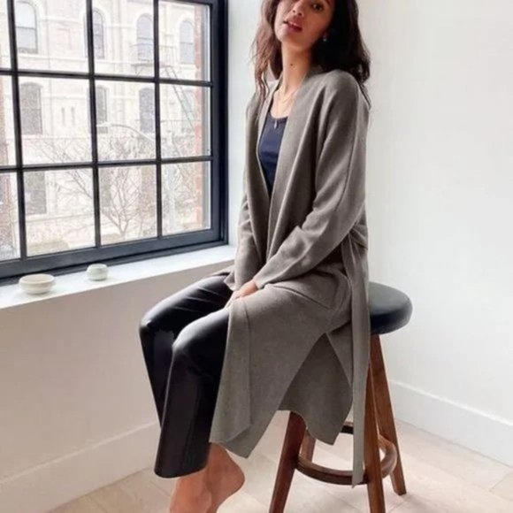 Aritzia Sweaters - Aritzia Wilfred Belize Cardigan